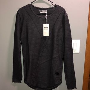 BRAND NEW MENS LONG SLEEVE SHIRT SIZE MEDIUM! NWT!